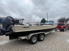 22 Ft Seaark MV with tandem aluminum trailer and 115 hp Yamaha SHO