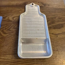 Tokyo Aluminum Grater Made in Japan Patent no. 368411 for Daikon Radish Cheese
