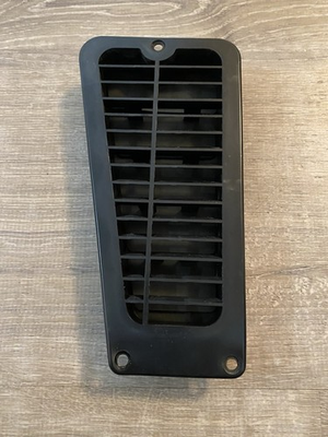 #ad 1988 1999 Chevy GMC C1500 Truck Drivers Door Jam Air Pressure Vent 15620399 $23.99