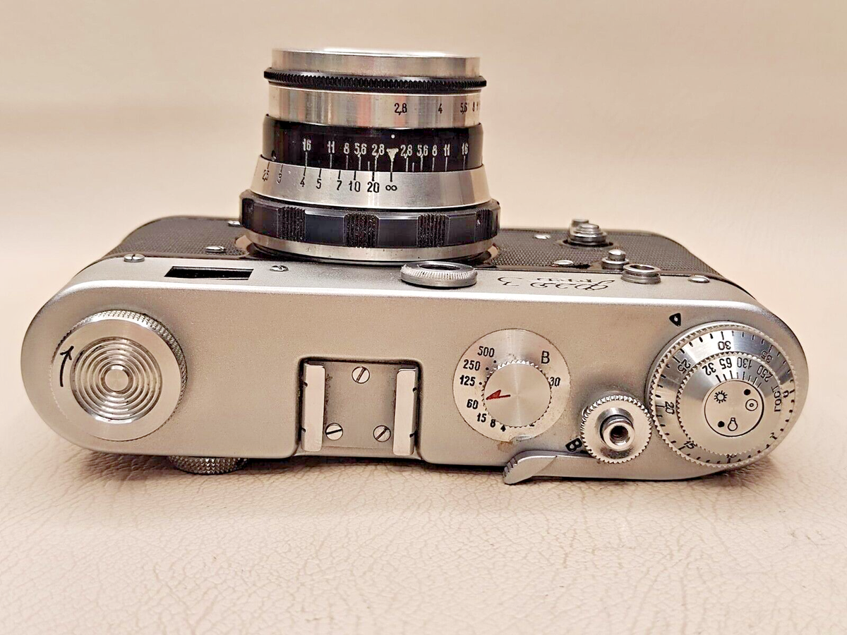 FED-3 USSR Soviet 35mm Vintage Camera Lens Industar-61 2.8