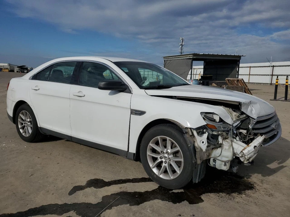 Used Rear Right Door Vent Glass Rear fits: 2013 Ford Taurus tinted includes fram - Image 4 of 4