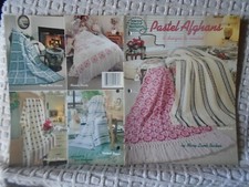 American School of Needleworks - Pastel Afghans - 6 Designs to Crochet - 1992