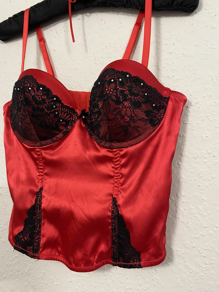 NWT Gilligan & O'malley Red & Black Rhinestone Lace Corset Bustier Push-Up  Sz M - Image 4 of 4