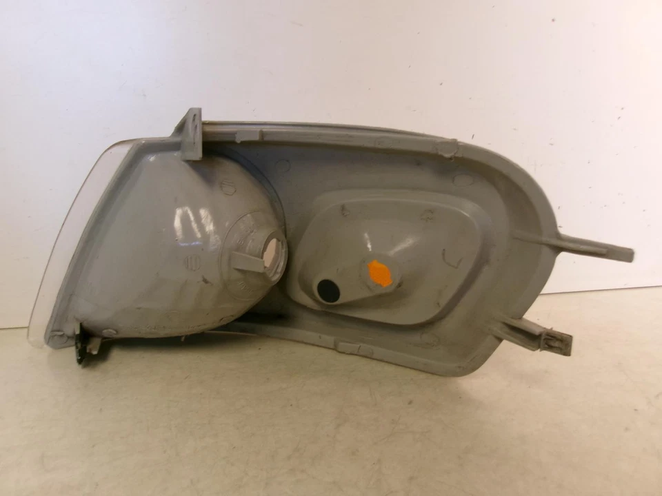 Chevrolet Venture Montana 1997-2005 trans deportivo luz de señal de pasajero OEM Foto 4 de 4