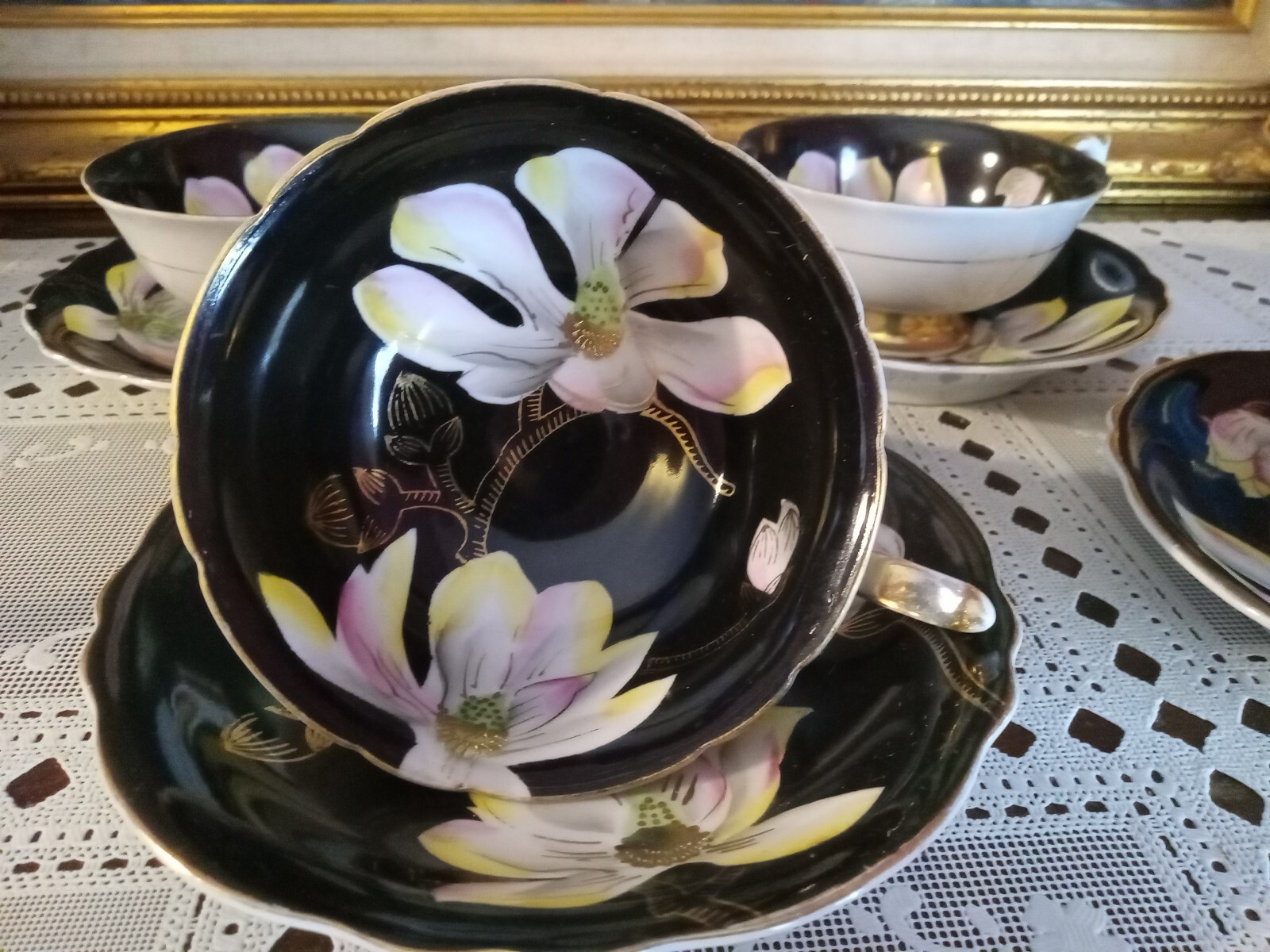 Vintage Ucagco China Tea Cup and Saucers Set of (4) Made In Japan Black