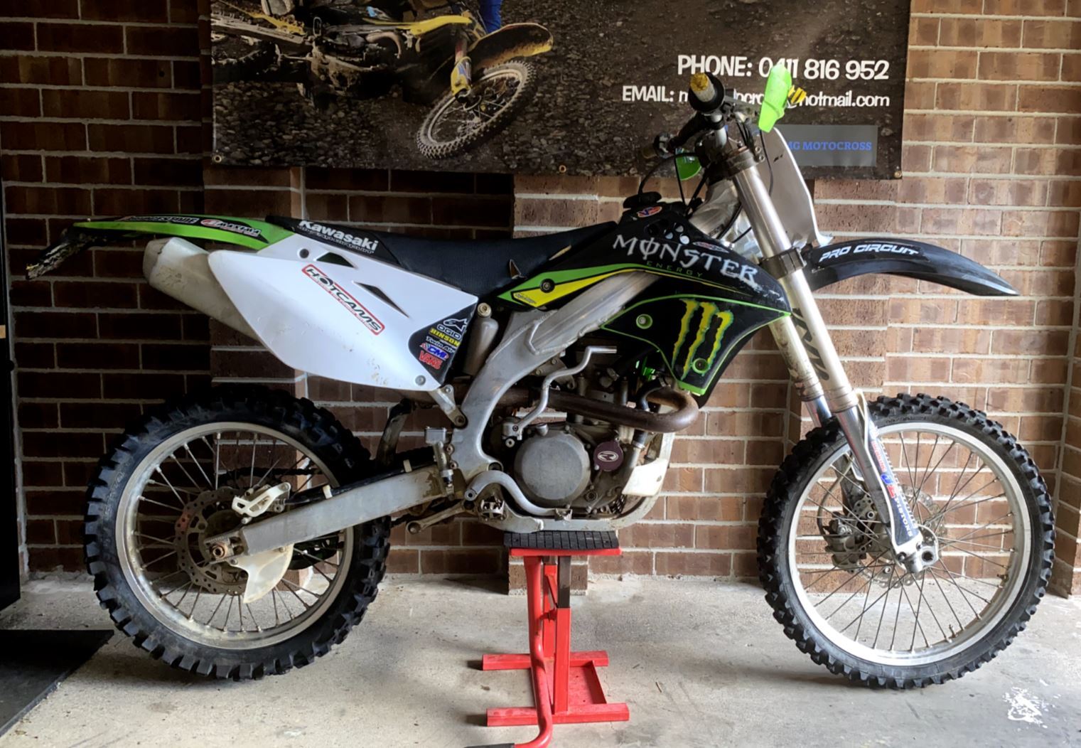 2006 KAWASAKI KX 450F CLUTCH ASSEMBLY BOSS BASKET HUB PLATES ROD KLX