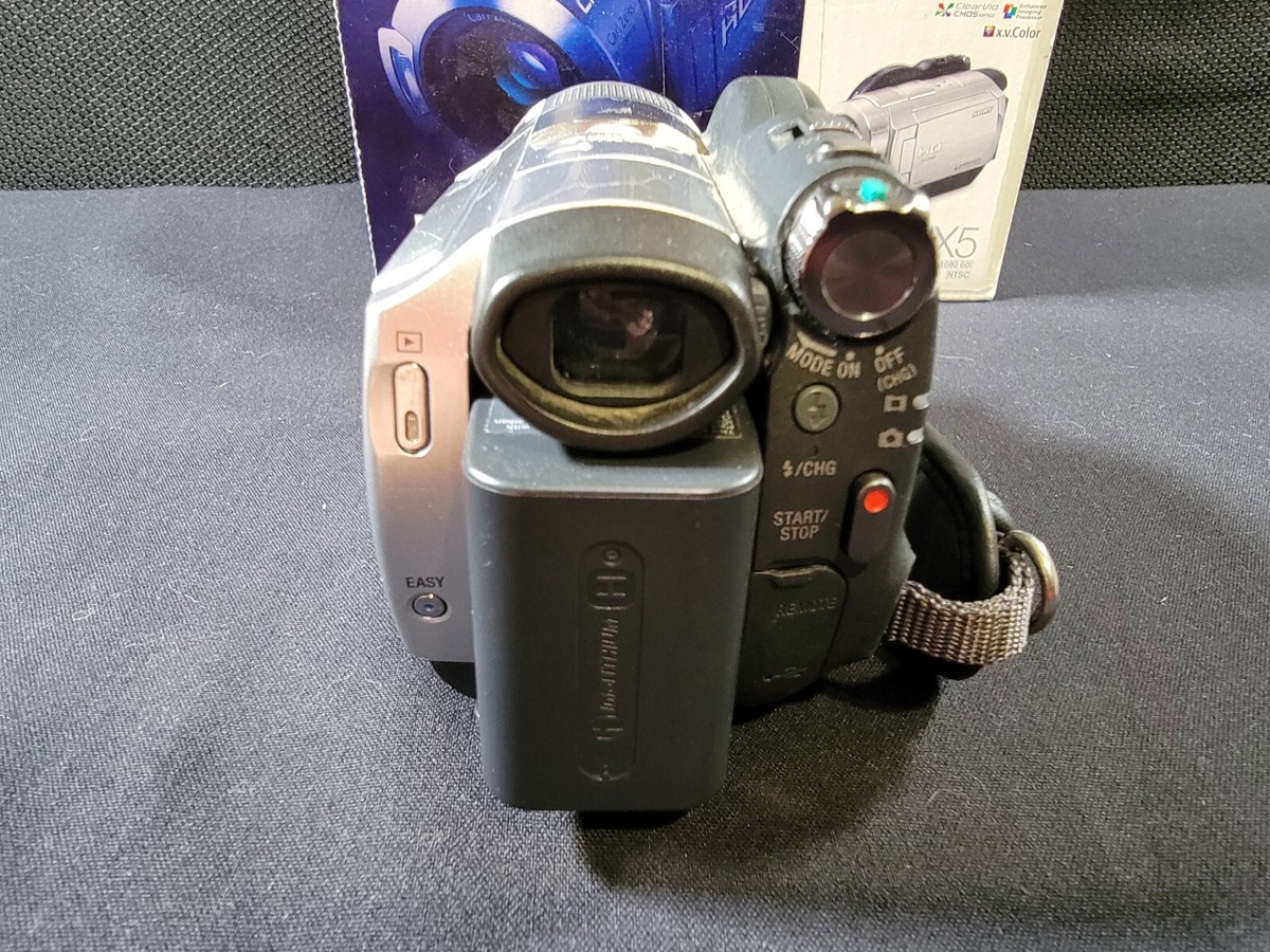 ソニー　デジタルビデオカメラ　 HDR-UX5 Sony 即日発送 Sony Handycam HDR-UX5 High Definition DVD Camcorder (IOB) | eBay