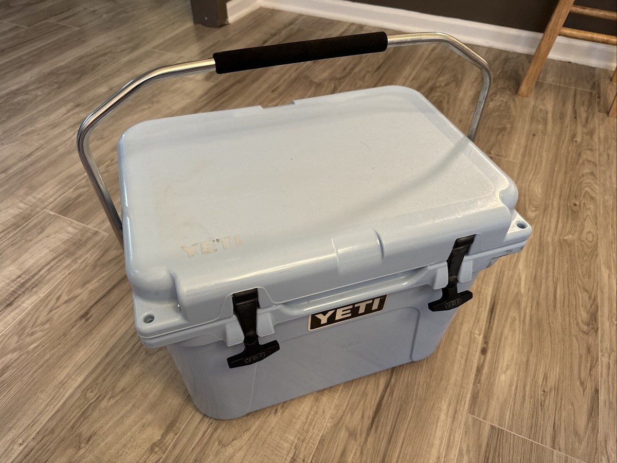 廃盤品　希少！　YETI　ROADIE  20 RARE* Pink Yeti Roadie 20 *LIMITED EDITION discontinued | eBay