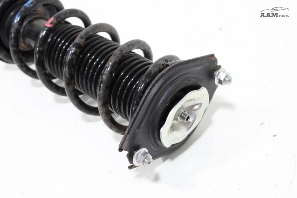 Subaru Impreza 2017-2019 AWD puntal de amortiguador trasero derecho con resorte helicoidal OEM Foto 4 de 4