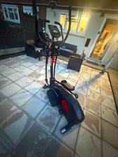 Reebok ONE GX50 Electric Cross Trainer Elliptical Black/Red 20 Programs 120kg