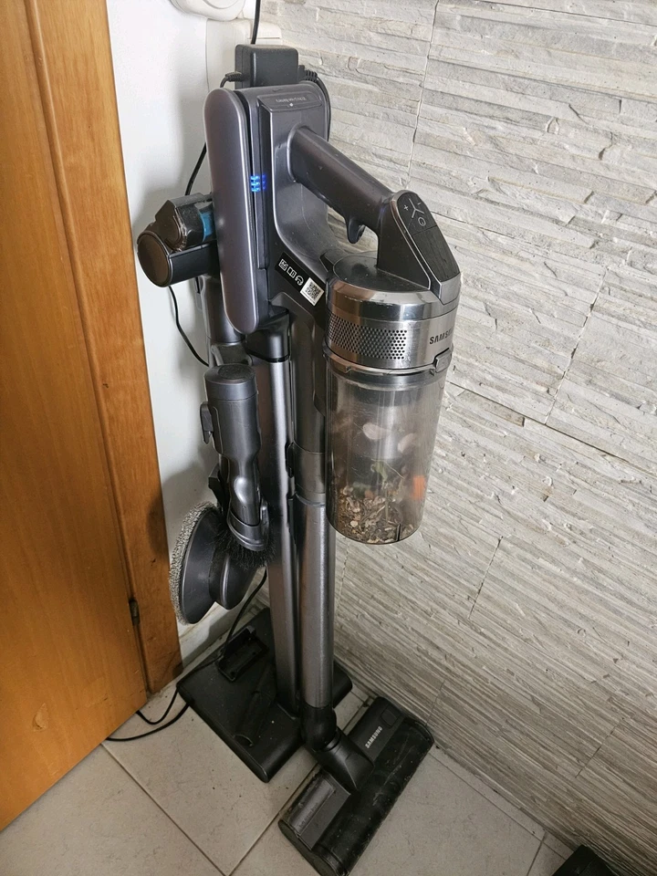 Samsung Jet 90 multi Scopa Elettrica - Argento (VS20R9044T2/ET) - Immagine 4 di 4