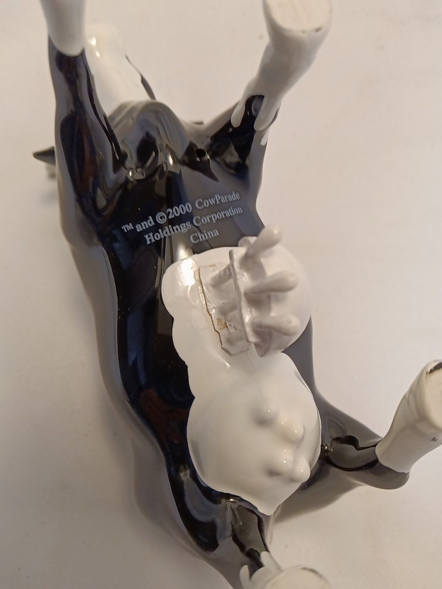 Cow Parade figurine Moozart 2000 Westland Giftware #9179 Black