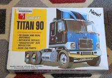 New Complete AMT 1/25 Scale Chevy Titan 90 Semi Tractor Truck