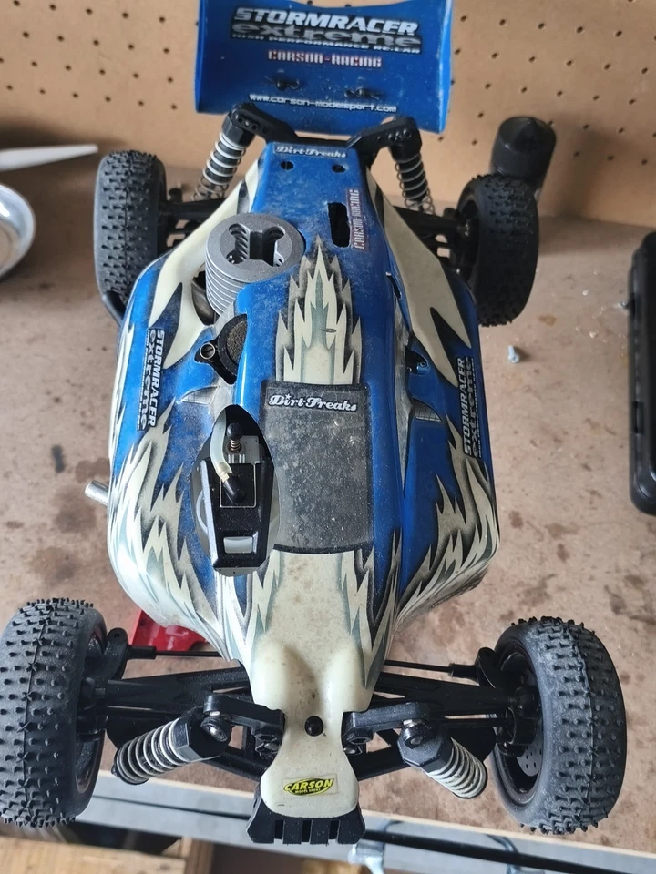 Carson Stormracer Buggy 1:10 Verbrenner 4WD Nitro RC Buggy - Bild 3 von 4