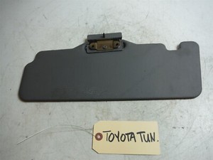 2000-2005 TOYOTA TUNDRA SUN VISOR SHADE ATTACHMENT ASSEMBLY OEM | eBay