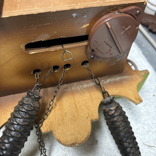 German Blacksmith Cuckoo Clock 1972 - Picture 14 of 15