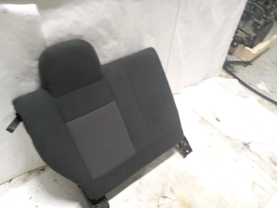 REAR RIGHT AND CENTER UPPER SEAT fits JEEP COMPASS 2016 - Image 4 of 4