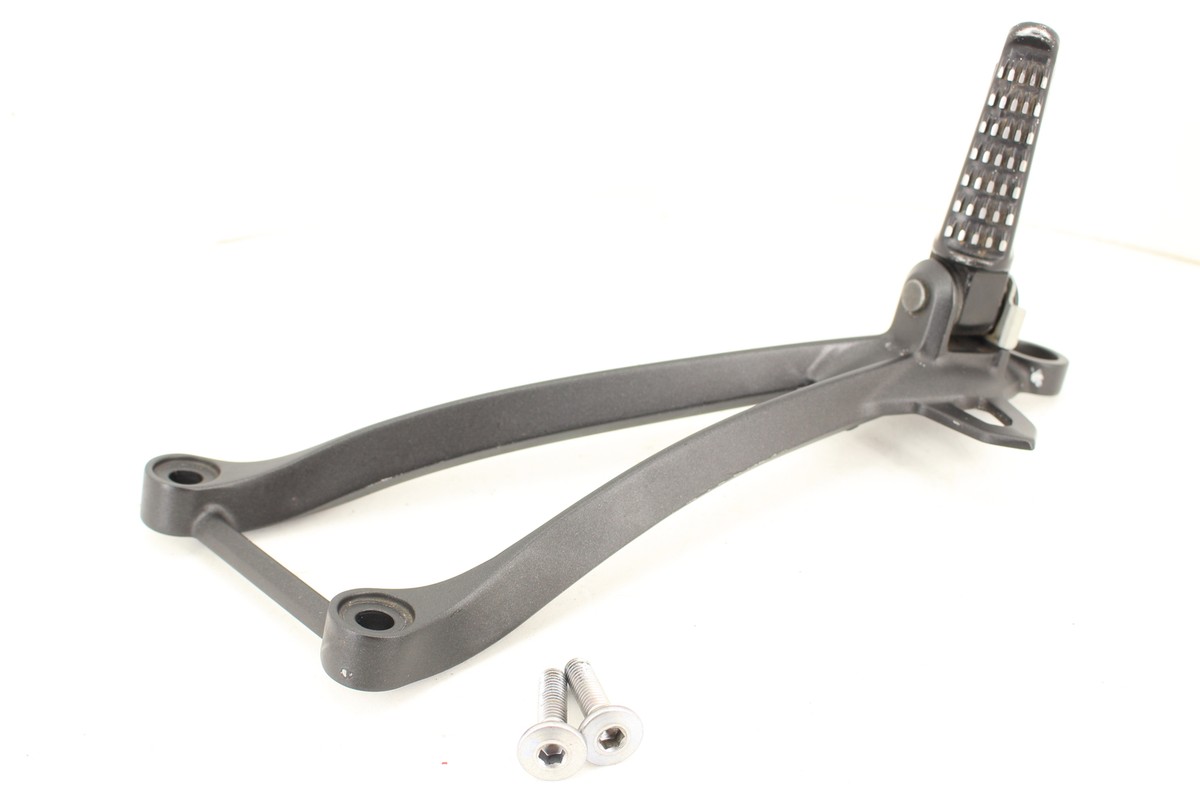 2019 KAWASAKI NINJA ZX6R ZX636 RIGHT REARSET FOOT PEG BRACKET