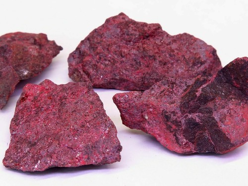 Cinnabar mineral specimen Almaden mines, Spain - One mineral / 4 to 4,5cm