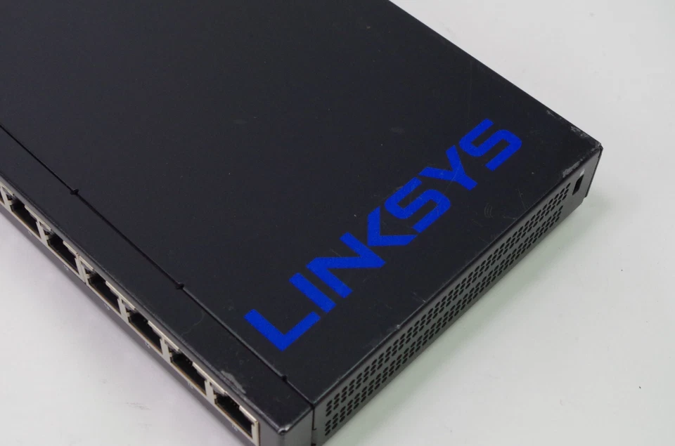 Linksys LGS116 16-Port Gigabit Ethernet Unmanaged Switch, No Power Adapter AS IS - Image 2 of 3