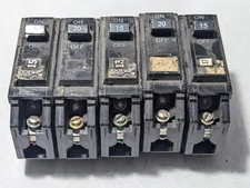 Lot 5 General Electric  1 Pole- 3pc 15 Amp and 2pc 20 Amp THQL Circuit Breaker