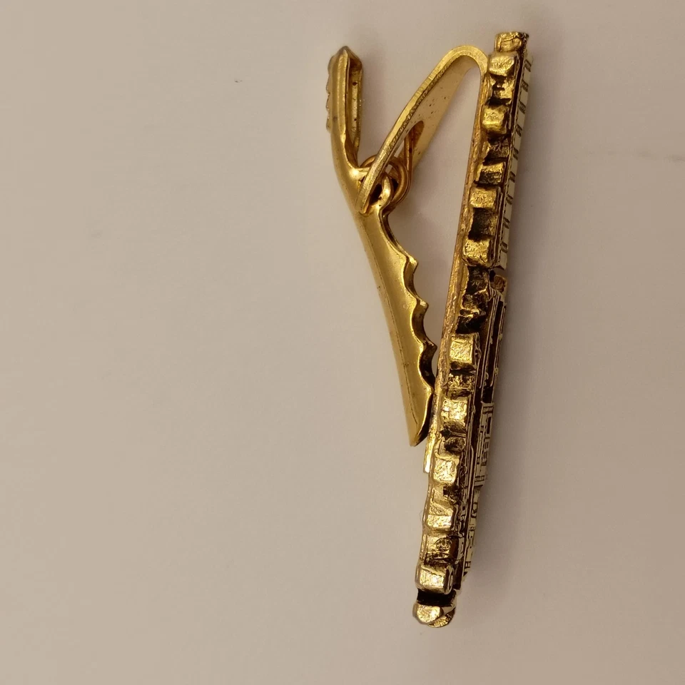 Vintage Gold Tone Steam Train Engine & Coal Car Railroad Tie Clip Tie Bar RMS - Image 4 of 4