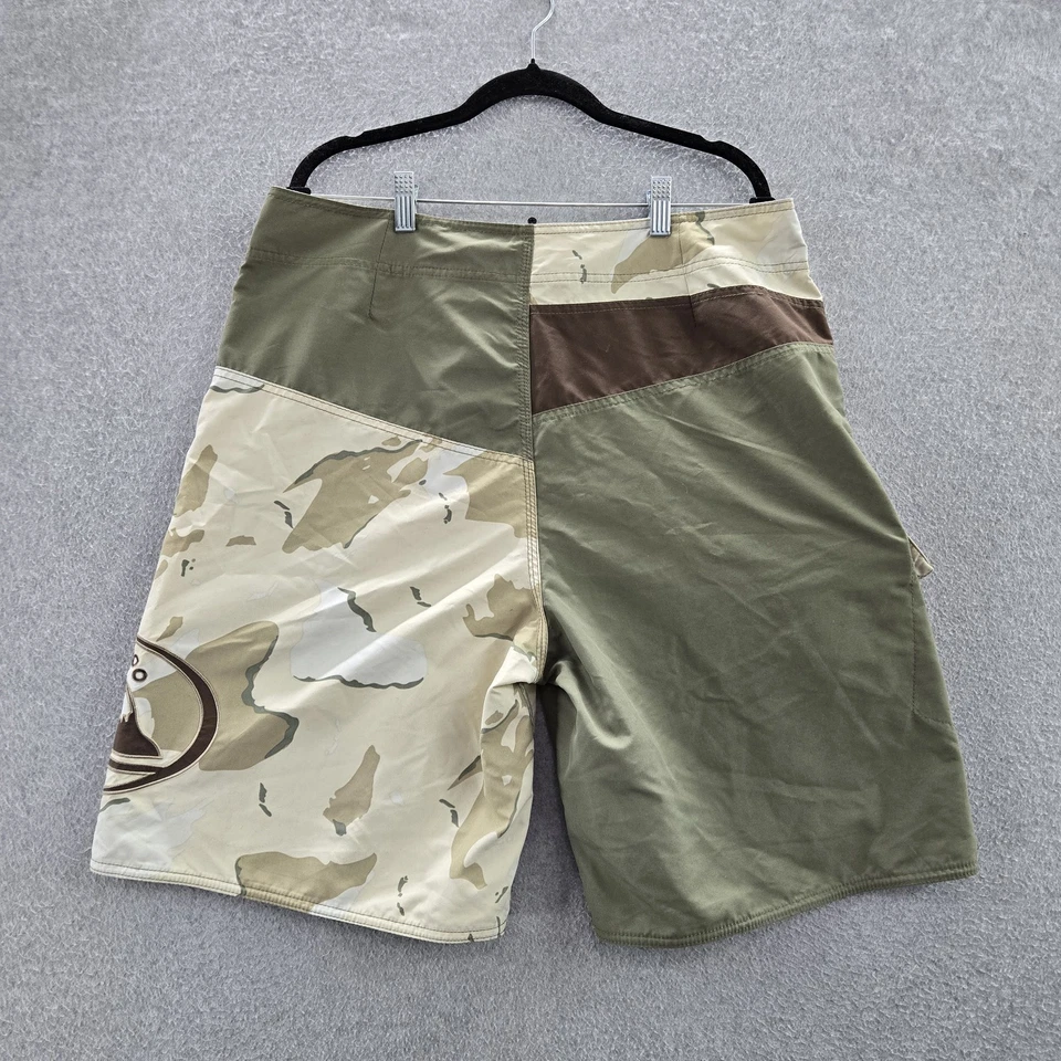 Pantalones Cortos Quiksilver Edition Hombres 36 Verde Traje de Baño Camuflaje Onda Logo Tablero Foto 3 de 4