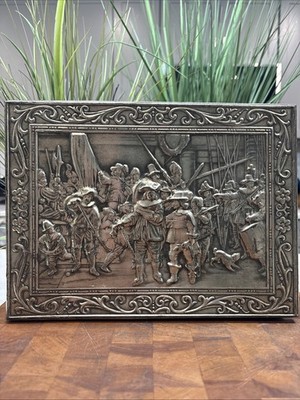 Vintage Victoria Biscuit Company Rembrandt Embossed Metal Tin Box