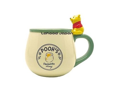 Disney Winnie the Pooh Mug with Figure Approx. 340ml SAN3701