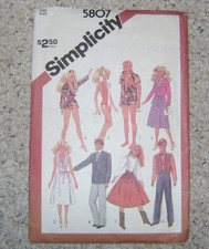 Vintage SIMPLICITY PATTERN  5807 for FASHION DOLL Clothes UNCUT, Free Shipping 
