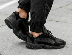 all black adidas mens