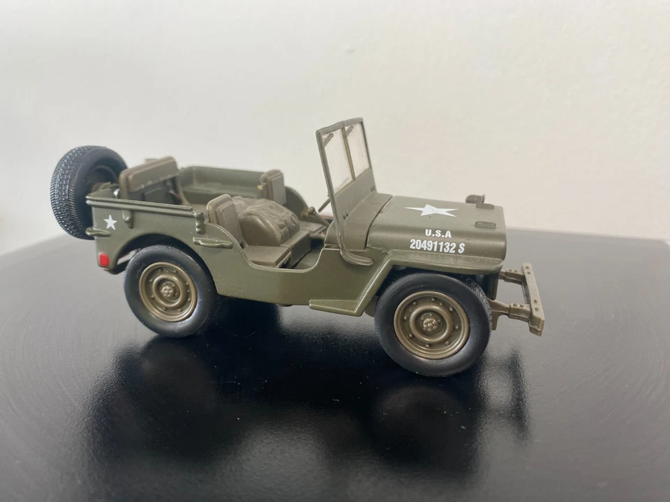 1941 Willys MB Army Military Jeep Die-Cast Model 1:32. Presentation Boxed - Image 2 of 4