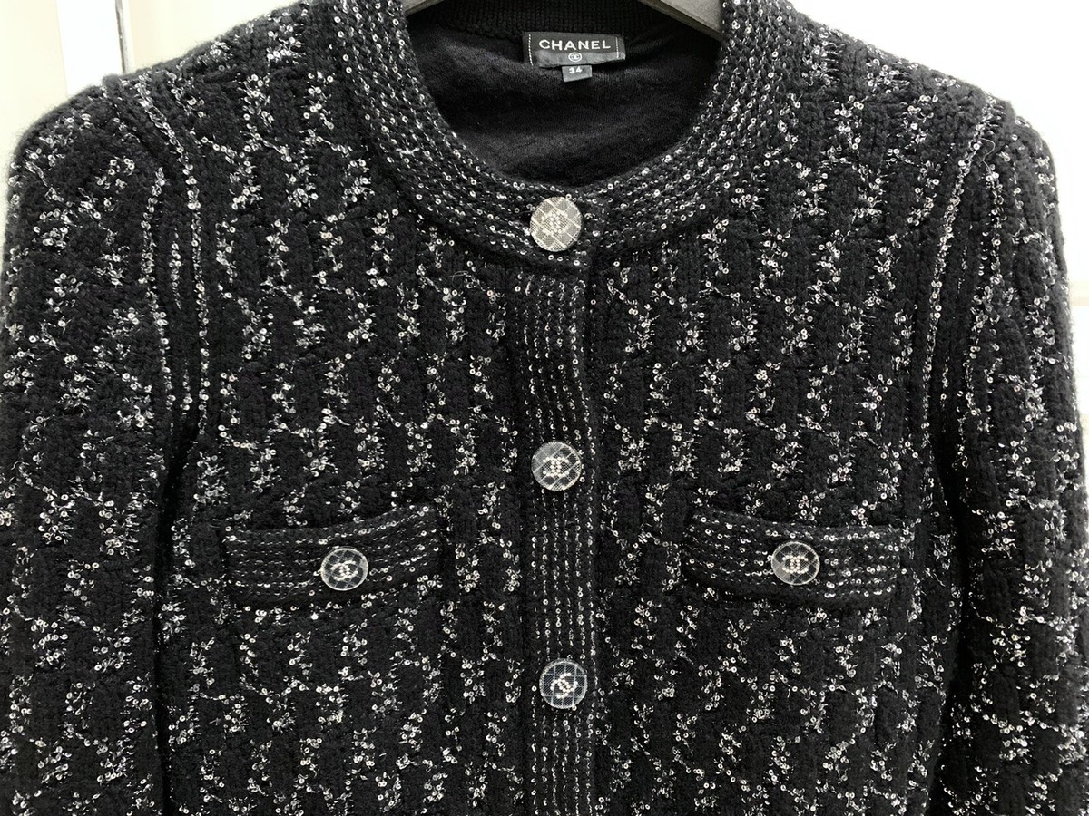 Chanel Cashmere Cardigan Jacket Sequins Black size 34 2021 Chanel Cashmere Cardigan Jacket Sequins Black size 34 2021