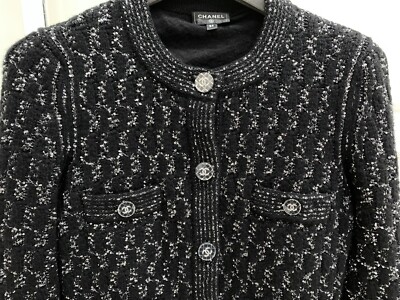 Chanel Cashmere Cardigan Jacket Sequins Black size 34 2021 Fall