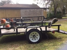 LOCKABLE  Weedeater Rack Holder For Stihl Echo Husqvarna ￼Redmax