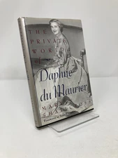Private World of Daphne Du Maurier by Martyn Shallcross First 1st Ed LN HC 1992