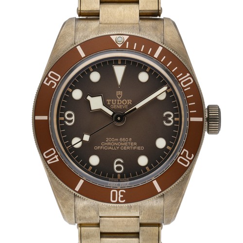Tudor Black Bay 58 Bronze 79012M with 39mm Bronze case and Bro...