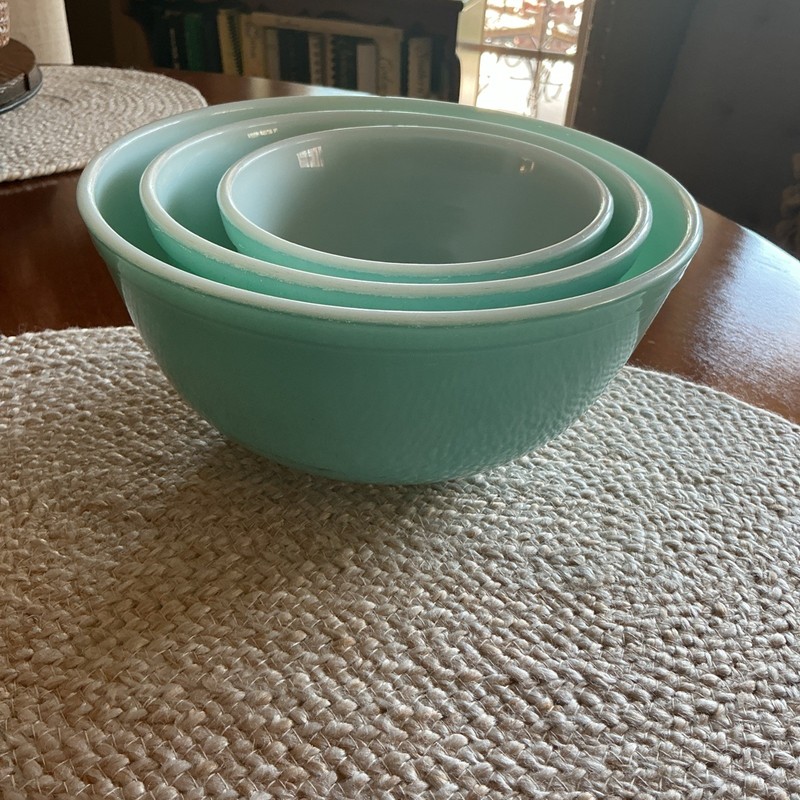 Pyrex Vintage Turquoise Nesting Mixing Bowl Set 401 402 403