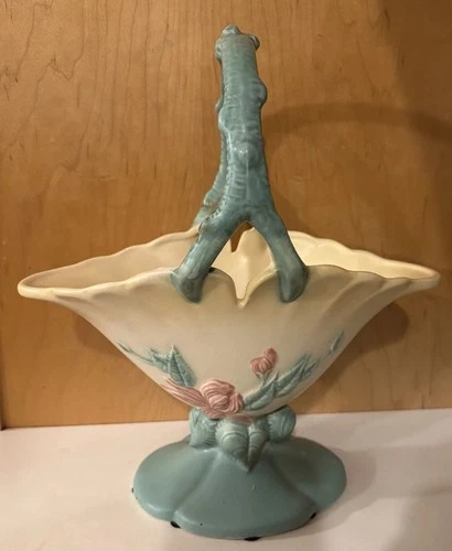 Hull Pottery W-22 Basket 10 1/2" Woodland