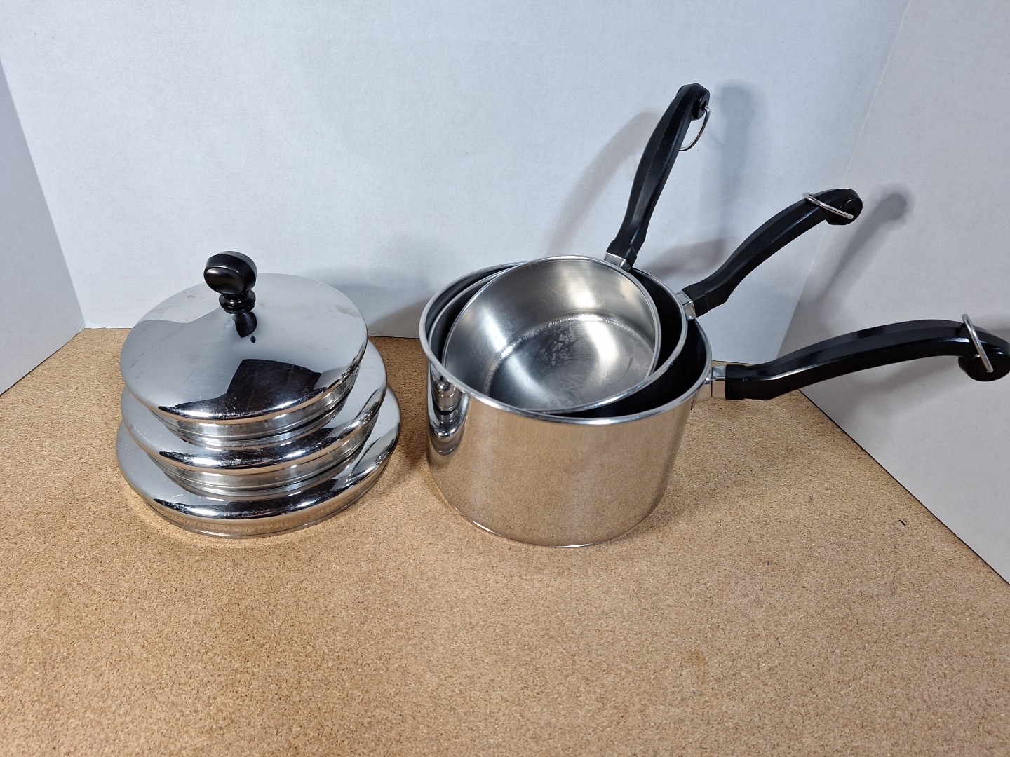 Farberware 1,2,3 Qt 18/10 Stainless Steel Impact Bonded Saucepans Pot w Lids