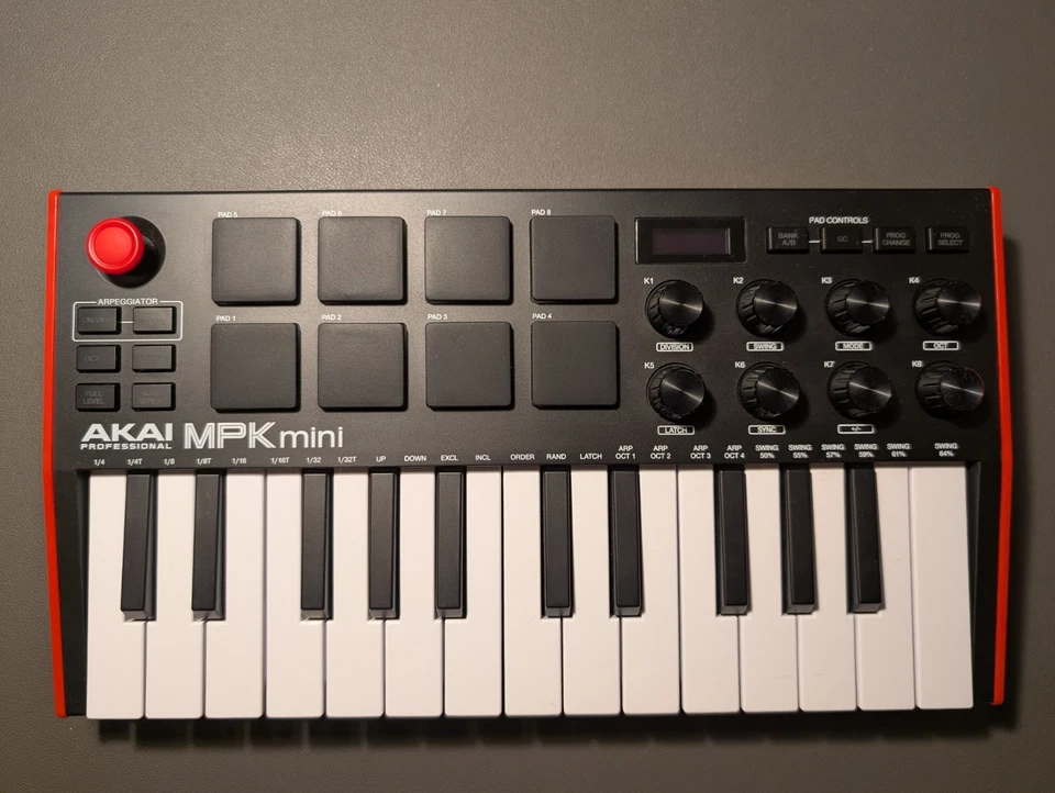 Akai Professional MPK Mini MK3 MIDI-Keyboard Controller schwarz neuwertig in OVP - Bild 2 von 4