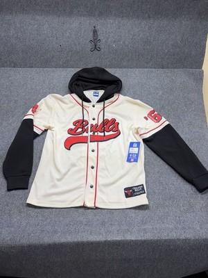 NWT Chicago Bulls Jersey Hoodie Mens Size M Cream Long Sleeve Full Back MSRP $45
