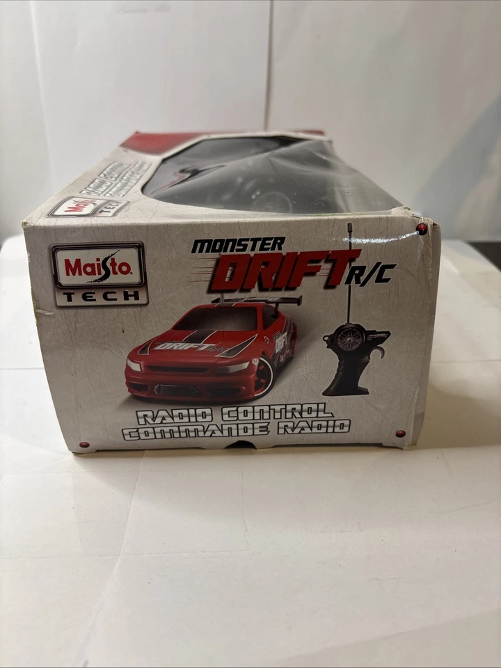MAISTO TECH R/C Sideway AWD 49 MHz Drifting Car #81161 - Image 3 of 4