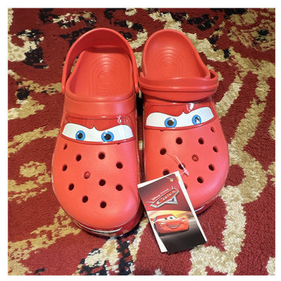Crocs Lightning McQueen Cars Light Up Clogs Men s Size 13 NEW With Tags