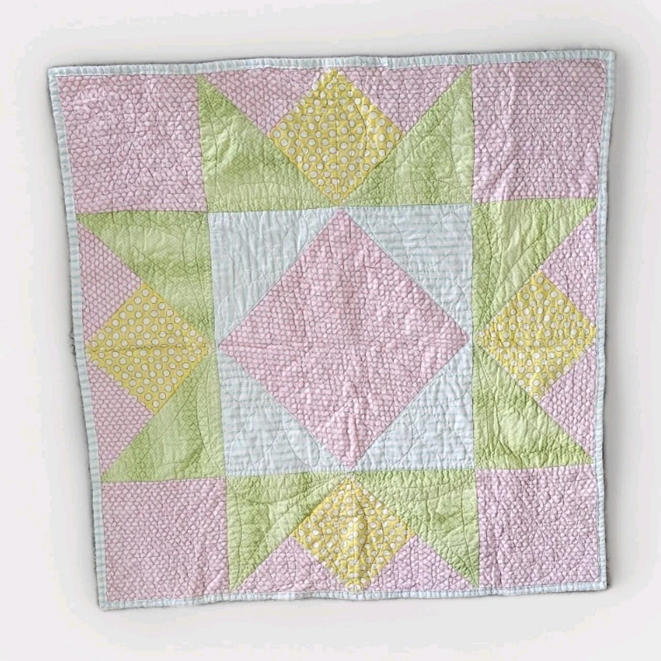 Edredón Hello Kitty hecho a mano manta para regazo cuna 35” X 36” personalizado ÚNICO EN SU CLASE rosa Foto 4 de 4