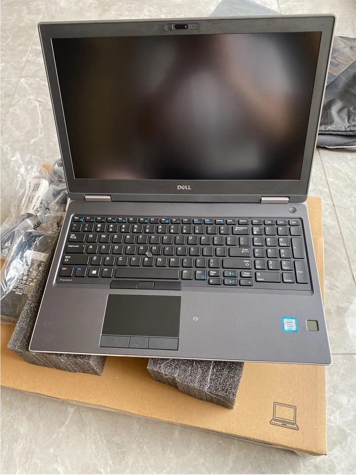 Dell Precision 7540 Workstation Laptop15.6" FHDi7-9850H Quadro T2000 32GBRAM 1TB - Image 2 of 4