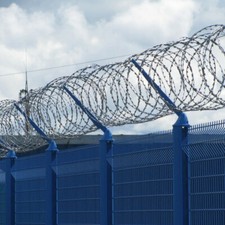 Galvanised Razor Barbed Wire Double Spiral Coiled Barb Security Fencing Garden