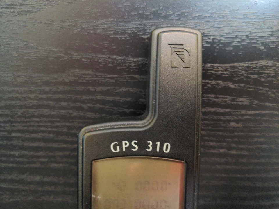 Magellan GPS 310 Portable 12-Channel 1.5" Display Satellite GPS Navigator Tested - Image 4 of 4