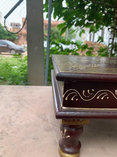 Banco decorativo bajo Chowki de madera tradicional indio bajot grabado a mano - Imagen 4 de 7