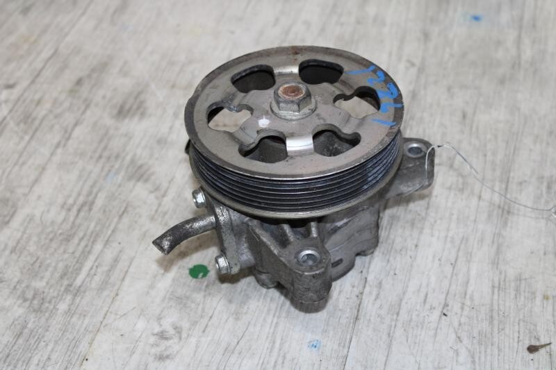 Fits For 2007-2011 Honda CR-V  2.4L Power steering Pump Assembly OEM